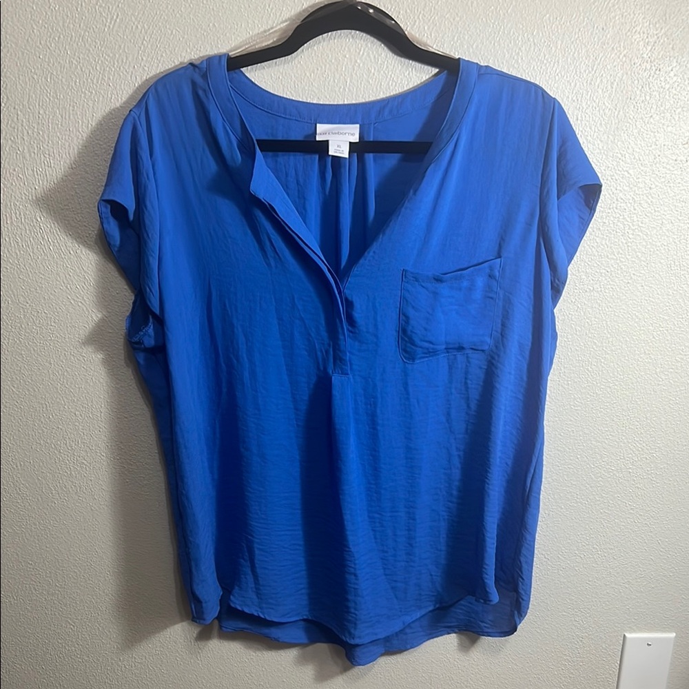 Liz Claiborne Blue Relaxed Buttoned Blouse